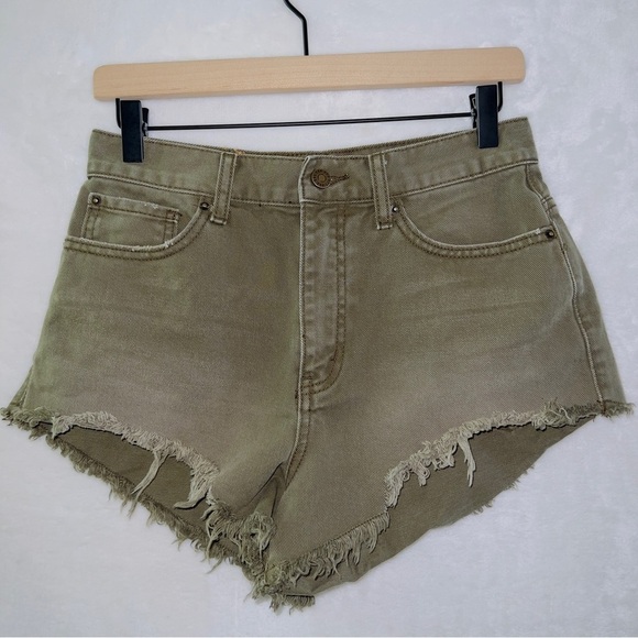 Urban Outfitters BDG Olive Green High Waisted Cheeky Shorts size 28 - Picture 1 of 4